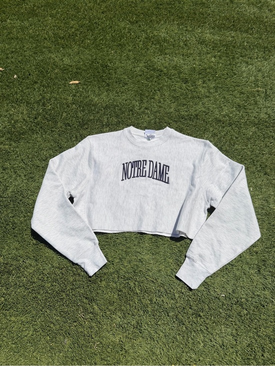 Champion Tops - Champion Reverse Weave Notre Dame Cropped Sweatshirt Grey Medium